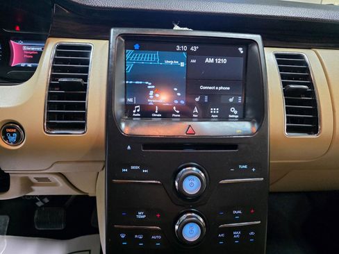 Used 2019 Ford Flex SEL w/ Equipment Group 202A image 34