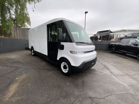 Used 2023 Chevrolet Brightdrop 600 w/ Active Safety Package 2 AWD/4WD image 8