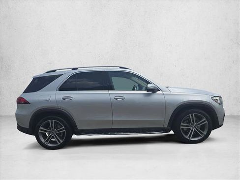 Certified 2020 Mercedes-Benz GLE 350 4MATIC image 4