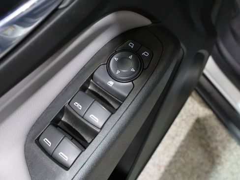 Used 2022 Chevrolet Equinox LT w/ LPO, Floor Liner Package image 14