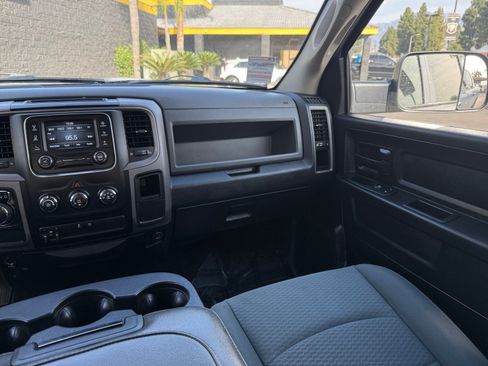 Used 2018 RAM 1500 Express w/ Express Value Package image 21