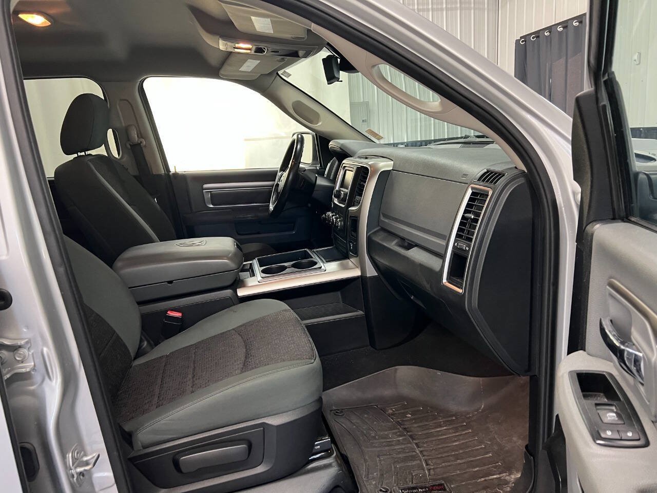 Used 2015 RAM 1500 Big Horn AWD/4WD image 11