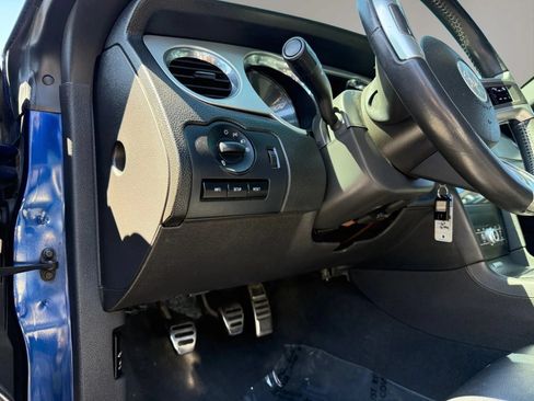 Used 2010 Ford Mustang GT Premium RWD image 15