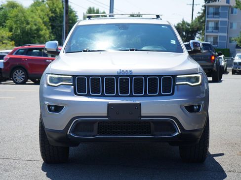 Used 2017 Jeep Grand Cherokee Limited w/ Luxury Group II AWD/4WD image 8