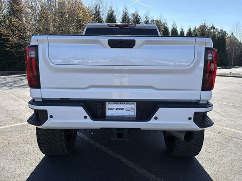 Used 2024 GMC Sierra 2500 Denali w/ Denali Reserve Package image 5