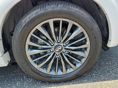 Used 2023 INFINITI QX80 Sensory w/ Cargo Package AWD/4WD image 7