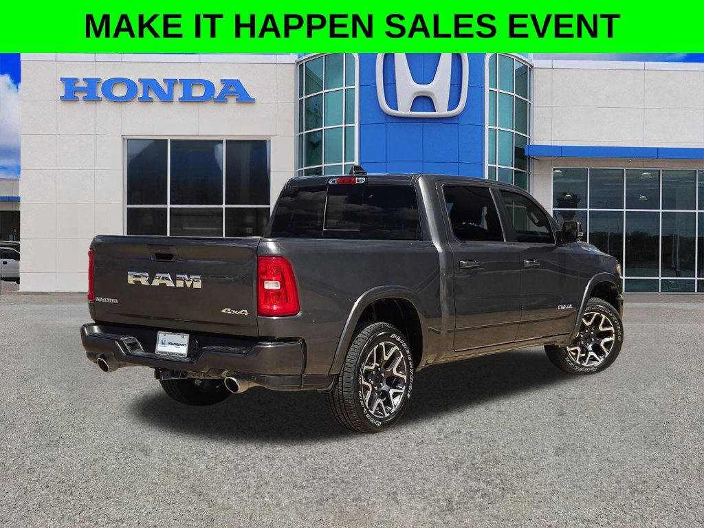 Used 2025 RAM 1500 Laramie w/ Sport Appearance Package AWD/4WD image 3