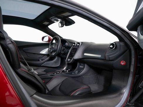 Used 2023 McLaren GT image 23