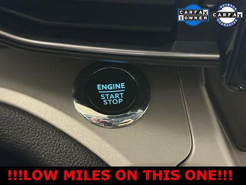 Used 2022 Ford Explorer XLT w/ Equipment Group 202A image 25