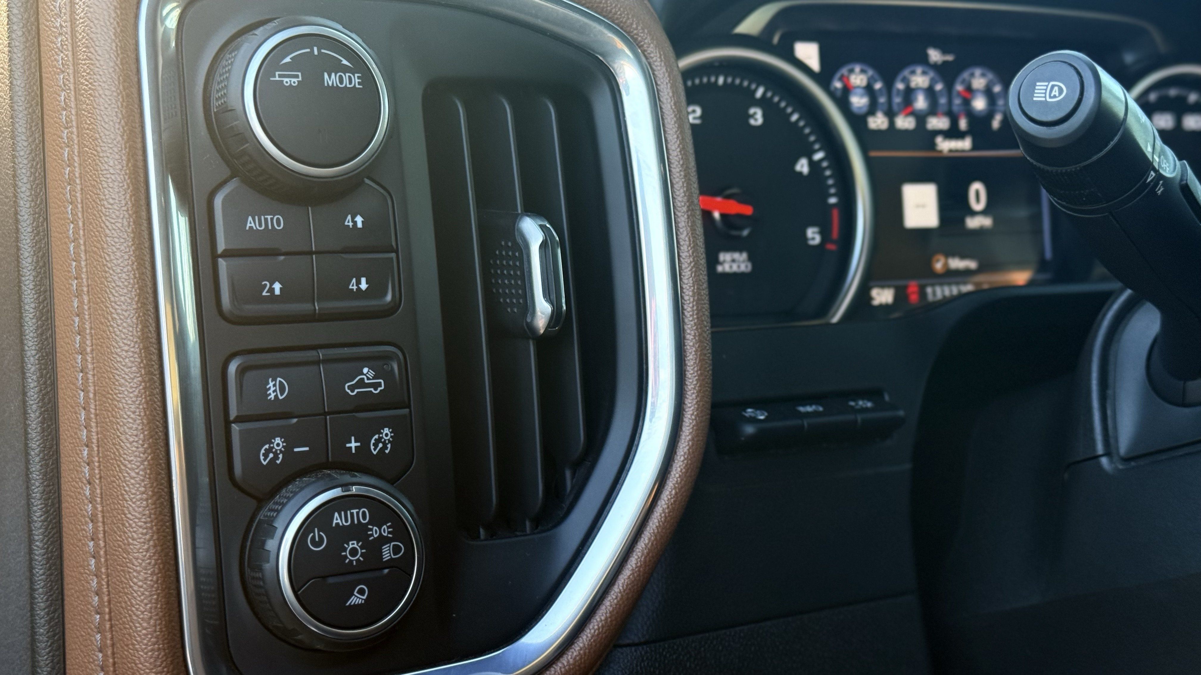 Certified 2021 Chevrolet Silverado 2500 High Country w/ Z71 Off-Road Package AWD/4WD image 18