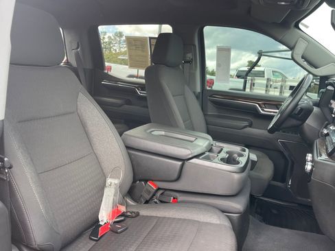 Used 2024 GMC Sierra 1500 Elevation image 28