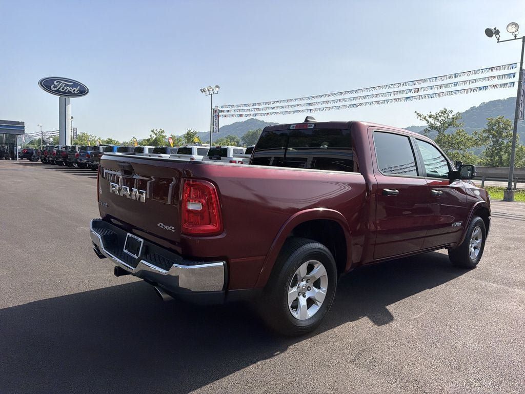Used 2025 RAM 1500 Big Horn AWD/4WD image 4