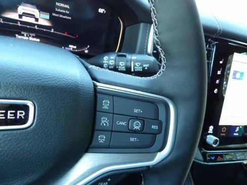 New 2026 Jeep Grand Wagoneer Limited AWD/4WD image 24