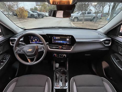 Certified 2025 Chevrolet TrailBlazer LT image 10