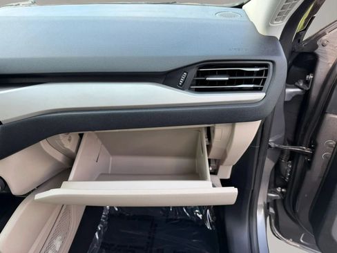 Used 2021 Ford Escape SEL FWD image 49