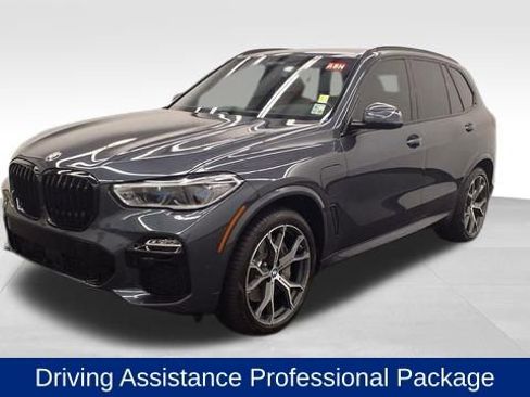 Used 2021 BMW X5 xDrive45e w/ M Sport Package image 3