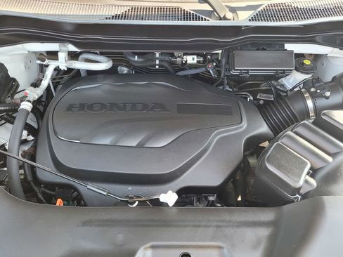 Used 2022 Honda Ridgeline Black Edition image 38