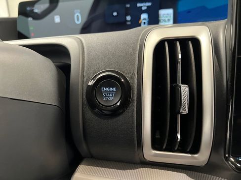 Used 2025 Ford Expedition Max Active image 65