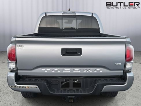 Used 2021 Toyota Tacoma TRD Sport RWD image 8