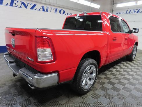 Used 2022 RAM 1500 Big Horn AWD/4WD image 3