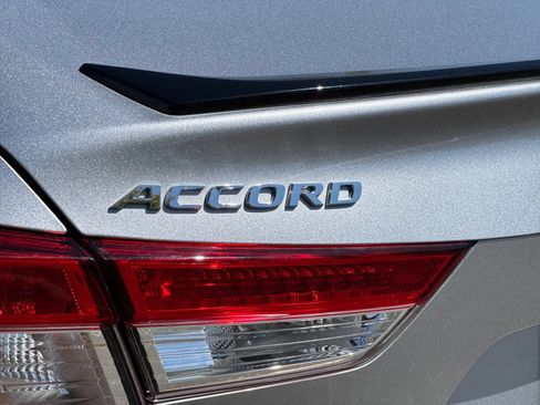 Used 2022 Honda Accord Sport image 26
