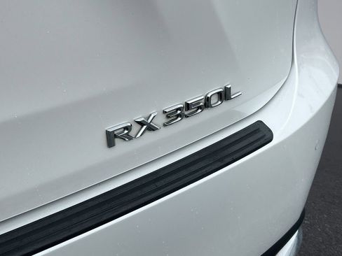 Used 2019 Lexus RX 350L FWD image 31