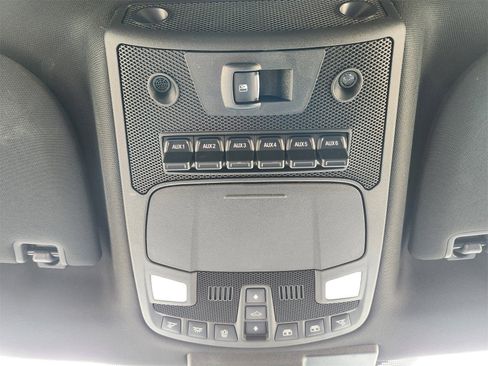 Used 2019 Ford F150 Raptor w/ Equipment Group 802A Luxury image 38