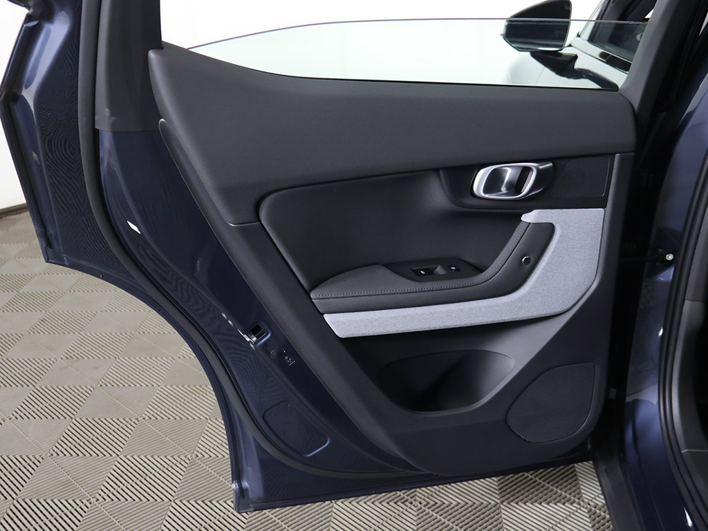 Used 2024 Polestar Polestar 2 AWD/4WD image 28
