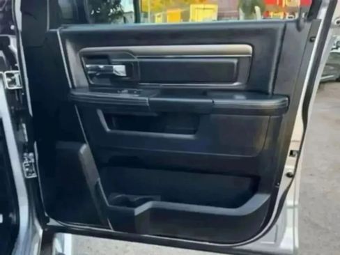 Used 2016 RAM 1500 Sport RWD image 30