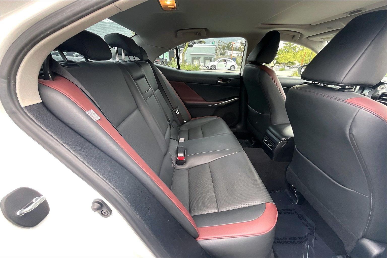 Used 2019 Lexus IS 300 RWD image 19