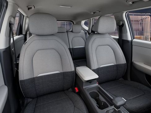 New 2027 Kia Seltos LX FWD image 15