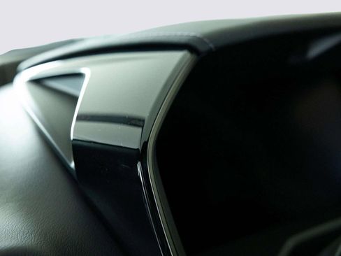 New 2026 Aston Martin DBX 707 image 24