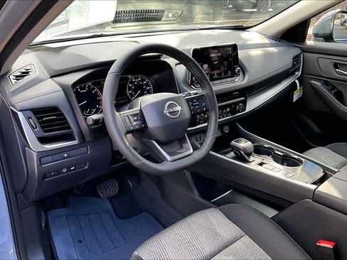 New 2026 Nissan Rogue SV image 8