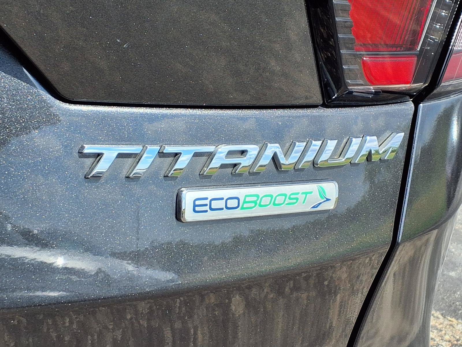 Used 2017 Ford Escape Titanium FWD image 8