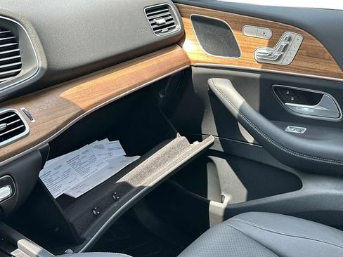 Certified 2025 Mercedes-Benz GLE 350 4MATIC image 33