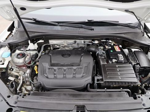 Used 2021 Volkswagen Tiguan SEL image 24