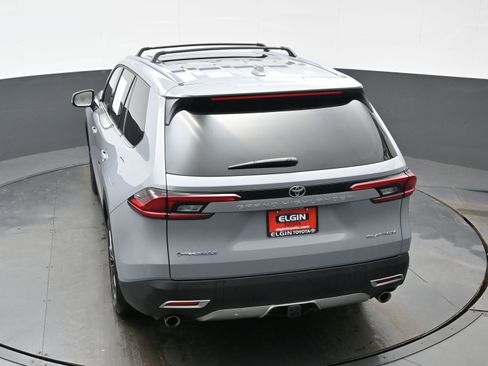 Used 2025 Toyota Grand Highlander MAX Platinum image 41