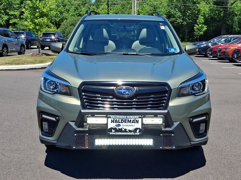 Used 2020 Subaru Forester Premium AWD/4WD image 2
