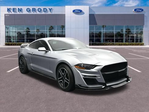 Used 2020 Ford Mustang Coupe RWD image 1