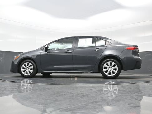 Used 2024 Toyota Corolla LE FWD image 27