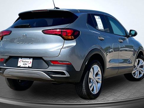 Used 2024 Buick Encore GX Preferred AWD/4WD image 2