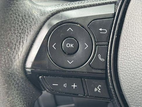 Used 2021 Toyota Corolla LE w/ Carpet Mat Package (TMS) FWD image 19