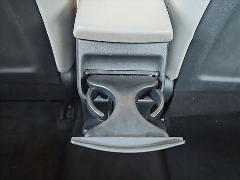 Used 2017 Hyundai Elantra SE FWD image 15
