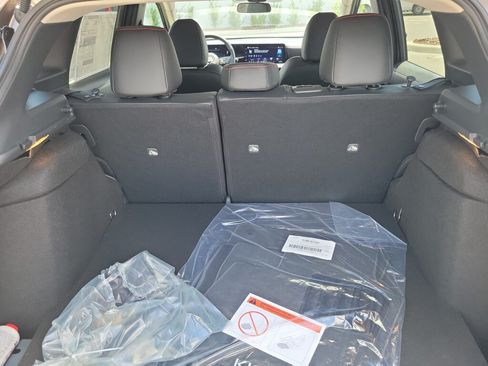 New 2026 Nissan Kicks SR w/ Cold Weather Package AWD/4WD image 9