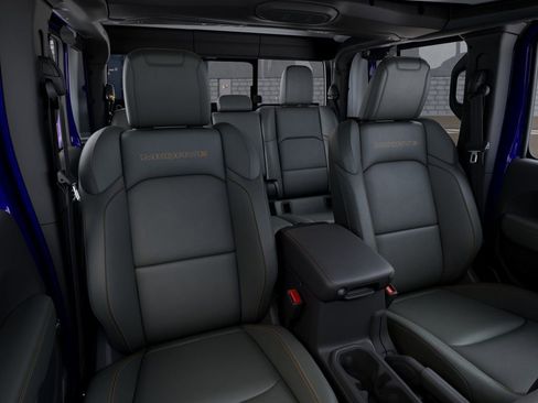 New 2026 Jeep Gladiator Mojave image 16