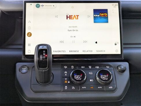 New 2026 Land Rover Defender 110 OCTA image 18