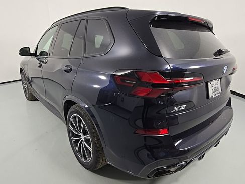 New 2026 BMW X5 xDrive50e w/ M Sport Package AWD/4WD image 4