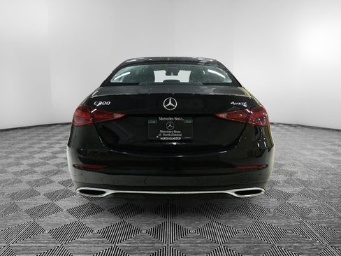 Used 2022 Mercedes-Benz C 300 4MATIC Sedan image 4
