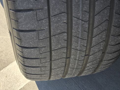 Used 2024 Lexus ES 300h F Sport image 9