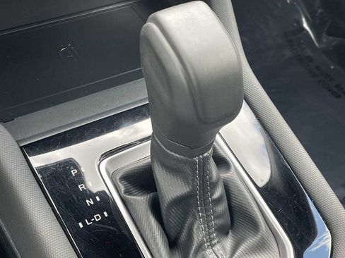 Certified 2025 Subaru Forester Premium image 21